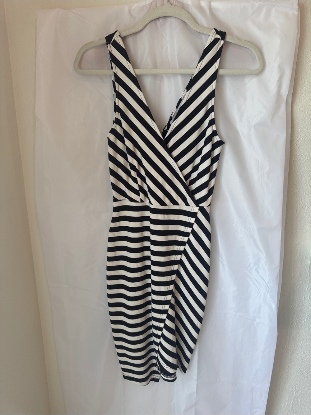 cupcakes & cashmere Black and White Striped Wrap-Style Midi Dress